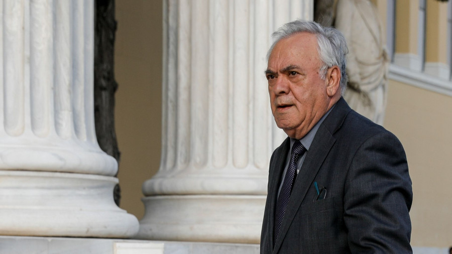 giannis-dragasakis.jpg