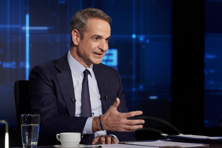 ΣΥΝΕΝΤΕΥΞΗ ΤΟΥ ΠΡΩΘΥΠΟΥΡΓΟΥ ΚΥΡΙΑΚΟΥ ΜΗΤΣΟΤΑΚΗ ΣΤΗΝ ΕΚΠΟΜΠΗ ΕΝΩΠΙΟΣ ΕΝΩΠΙΩ ΚΑΙ ΣΤΟΝ ΔΗΜΟΣΙΟΓΡΑΦΟ Ν.ΧΑΤΖΗΝΙΚΟΛΑΟΥ (ΔΗΜΗΤΡΗΣ ΠΑΠΑΜΗΤΣΟΣ/ Γ.Τ ΠΡΩΘΥΠΟΥΡΓΟΥ/EUROKINISSI)