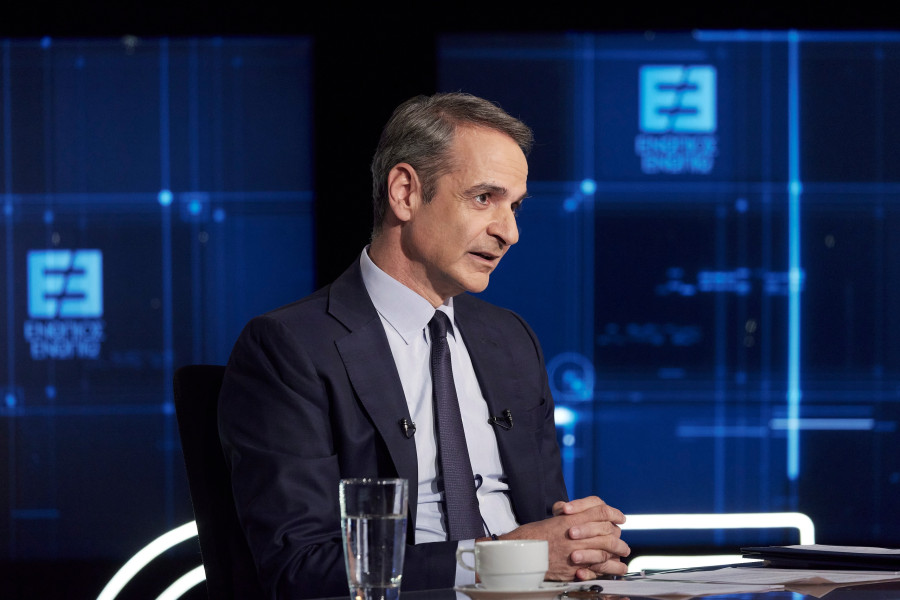 ΣΥΝΕΝΤΕΥΞΗ ΤΟΥ ΠΡΩΘΥΠΟΥΡΓΟΥ ΚΥΡΙΑΚΟΥ ΜΗΤΣΟΤΑΚΗ ΣΤΗΝ ΕΚΠΟΜΠΗ ΕΝΩΠΙΟΣ ΕΝΩΠΙΩ ΚΑΙ ΣΤΟΝ ΔΗΜΟΣΙΟΓΡΑΦΟ Ν.ΧΑΤΖΗΝΙΚΟΛΑΟΥ (ΔΗΜΗΤΡΗΣ ΠΑΠΑΜΗΤΣΟΣ/ Γ.Τ ΠΡΩΘΥΠΟΥΡΓΟΥ/EUROKINISSI)