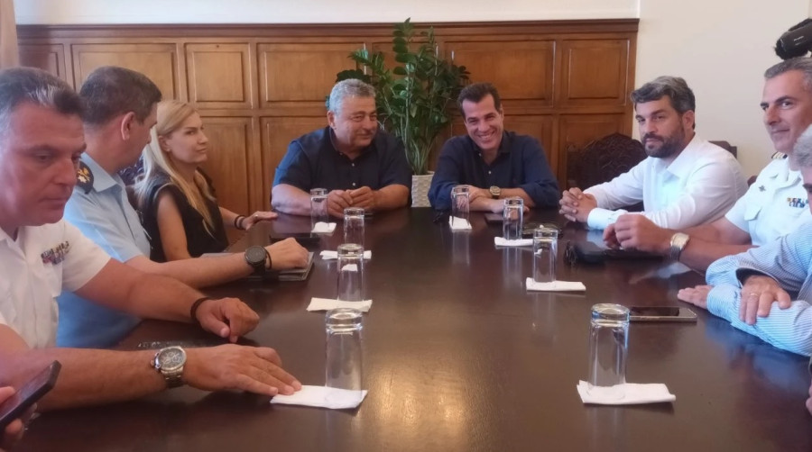 σύσκεψη Πλεύρη στα Χανιά