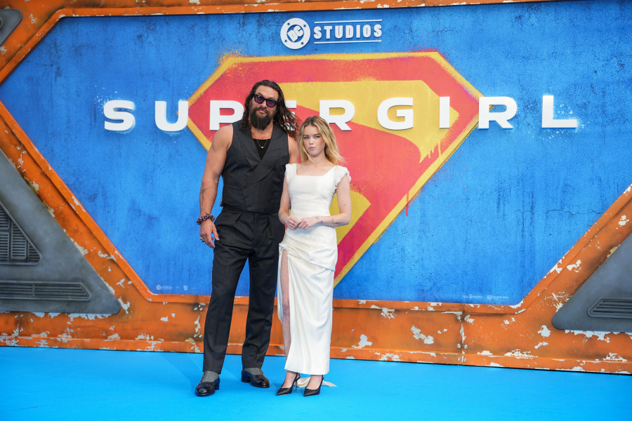 Jason Momoa,Milly Alcock