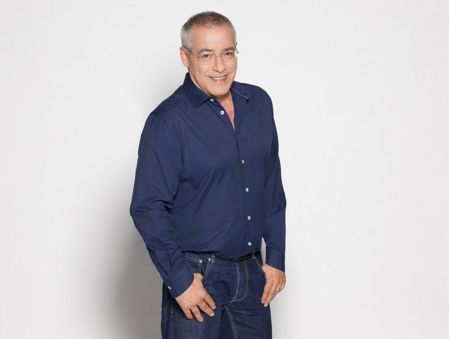 nikos-maneshs.jpg