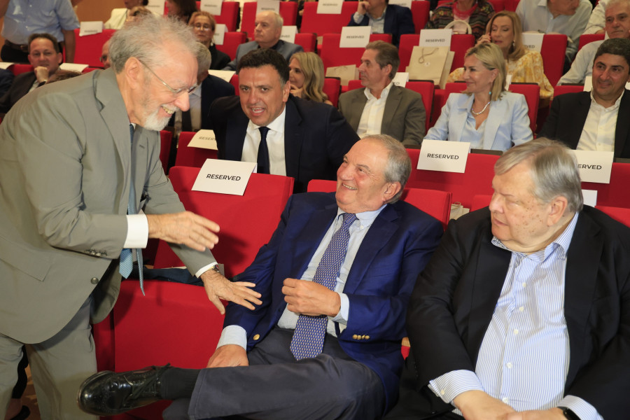 [387913] ΠΑΡΟΥΣΙΑΣΗ ΤΟΥ ΒΙΒΛΙΟΥ ΤΟΥ ΜΙΧΑΛΗ ΣΑΛΛΑ 