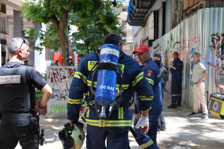 ΦΩΤΙΑ ΣΕ ΞΕΝΟΔΟΧΕΙΟ