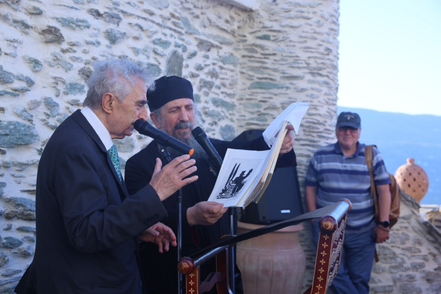 «Ο Αινιγματικός Κόσμος του Ανθρώπου» του Αλέκου Φασιανού στην Άνδρο 