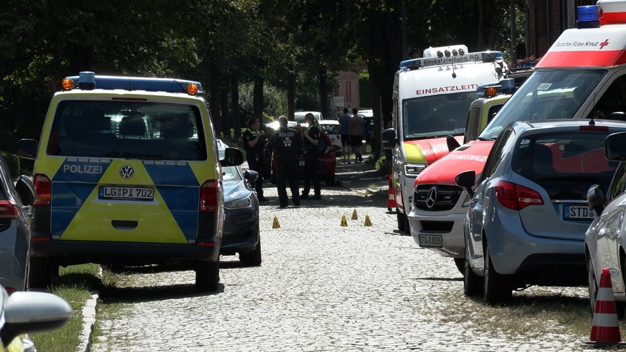 At least five dead after shooting in Stade