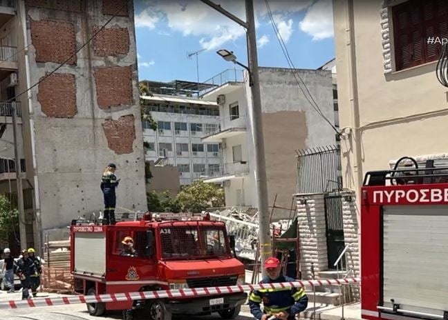 Πετράλωνα Κτήριο