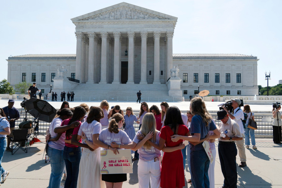 APTOPIX Supreme Court