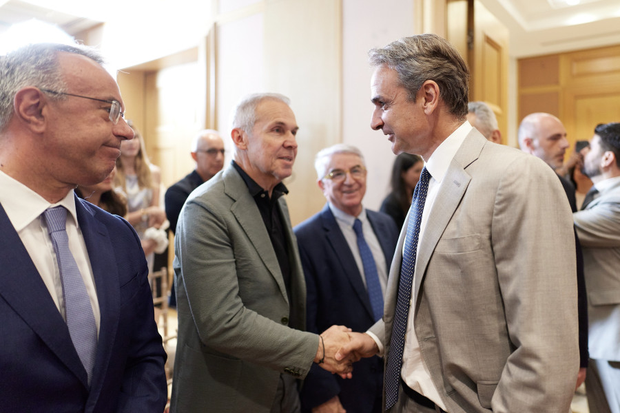 Μητσοτάκης ΚΟ ΝΔ