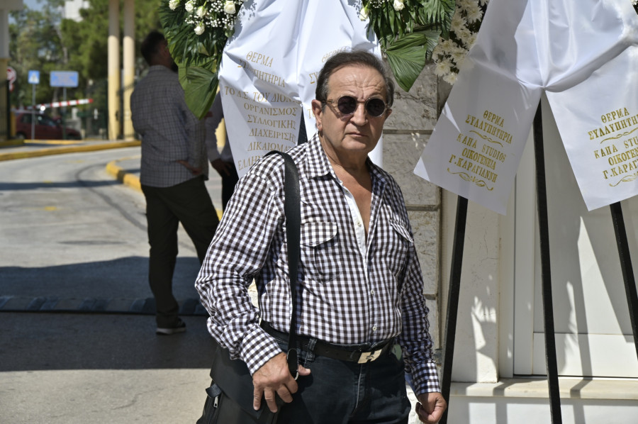 [388161] ΕΞΟΔΙΟΣ ΑΚΟΛΟΥΘΙΑ ΤΟΥ ΗΘΟΠΟΙΟΥ ΜΙΧΑΛΗ ΜΟΣΙΟΥ (ΜΙΧΑΛΗΣ ΠΑΠΑΝΙΚΟΛΑΟΥ / EUROKINISSI)