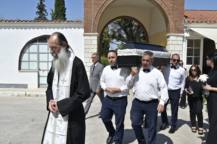 [388161] ΕΞΟΔΙΟΣ ΑΚΟΛΟΥΘΙΑ ΤΟΥ ΗΘΟΠΟΙΟΥ ΜΙΧΑΛΗ ΜΟΣΙΟΥ (ΜΙΧΑΛΗΣ ΠΑΠΑΝΙΚΟΛΑΟΥ / EUROKINISSI)