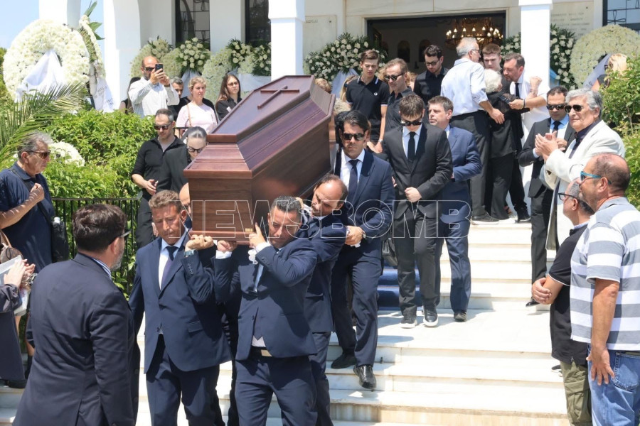 κηδεία λεβέντη
