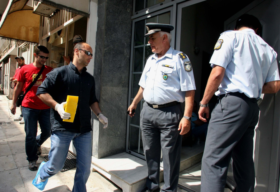 ΝΕΚΡΟΣ ΒΡΕΘΗΚΕ ΣΤΟ ΣΠΙΤΙ ΤΟΥ ΣΤΟ ΠΑΓΚΡΑΤΙ Ο ΗΘΟΠΟΙΟΣ ΝΙΚΟΣ ΣΕΡΓΙΑΝΟΠΟΥΛΟΣ (ΤΑΤΙΑΝΑ ΜΠΟΛΑΡΗ/EUROKINISSI)