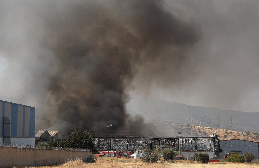 ΠΥΡΚΑΓΙΑ ΣΤΗ ΠΕΡΙΟΧΗ ΤΟΥ ΑΣΠΡΟΠΥΡΓΟΥ