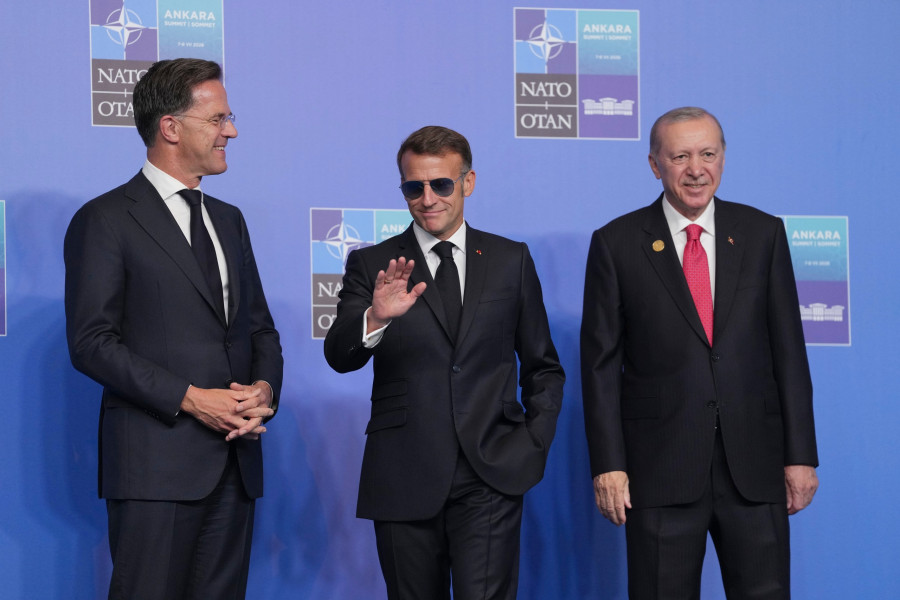 Μακρόν, Ερντογάν και Ρούτε στη Σύνοδο Κορυφής του ΝΑΤΟ.