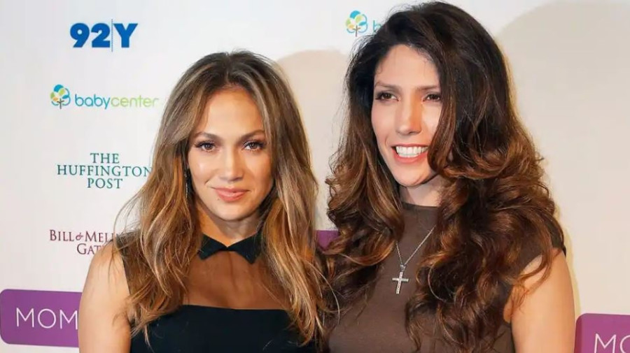 1783678216490-586809058-jlo.jpg