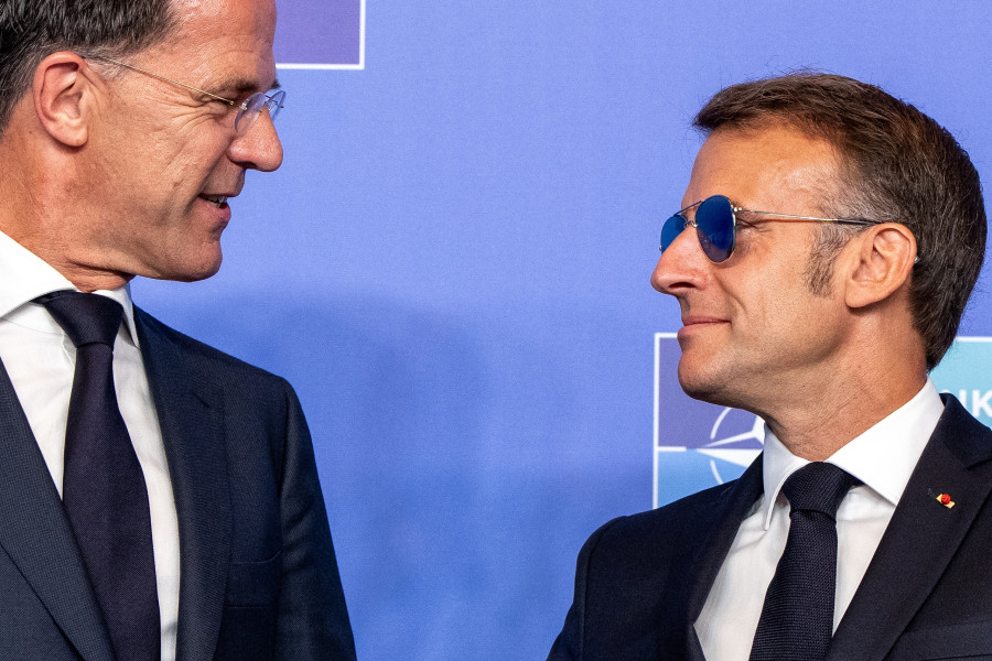 Mark Rutte,Emmanuel Macron