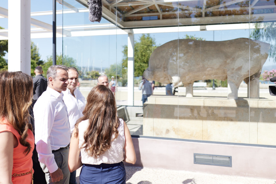 [388412] ΠΕΡΙΟΔΕΙΑ ΤΟΥ ΠΡΩΘΥΠΟΥΡΓΟΥ ΚΥΡΙΑΚΟΥ ΜΗΤΣΟΤΑΚΗ ΣΤΗΝ ΒΟΡΕΙΑ ΕΥΒΟΙΑ (ΔΗΜΗΤΡΗΣ ΠΑΠΑΜΗΤΣΟΣ/ Γ.Τ ΠΡΩΘΥΠΟΥΡΓΟΥ/EUROKINISSI)