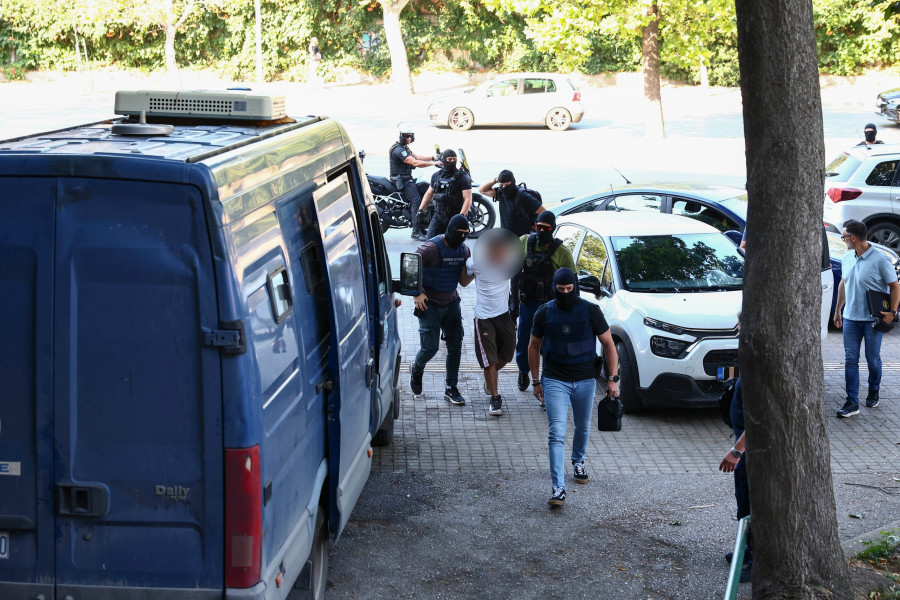 [388458] ΣΤΟΝ ΑΝΑΚΡΙΤΗ ΟΔΗΓΕΙΤΑΙ Ο 27ΧΡΟΝΟΣ ΤΕΤΑΡΤΟΣ ΣΥΛΛΗΦΘΗΣ ΓΙΑ ΤΗΝ ΕΜΠΡΗΣΤΙΚΗ ΕΠΙΘΕΣΗ ΣΤΟ ΣΠΙΤΙ ΤΗΣ ΟΙΚΟΓΕΝΕΙΑΣ ΝΕΣΤΟΡΑ (EUROKINISSI)