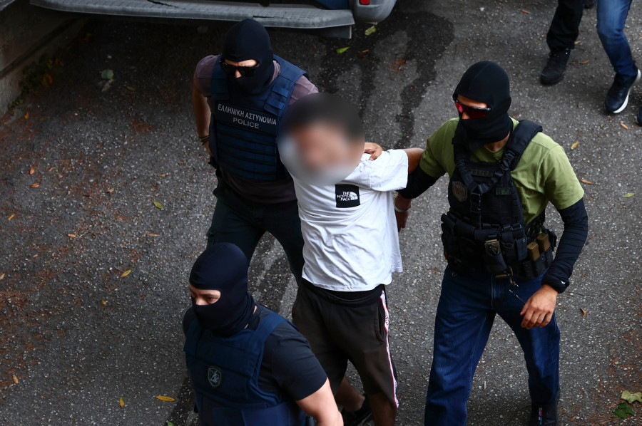 [388458] ΣΤΟΝ ΑΝΑΚΡΙΤΗ ΟΔΗΓΕΙΤΑΙ Ο 27ΧΡΟΝΟΣ ΤΕΤΑΡΤΟΣ ΣΥΛΛΗΦΘΗΣ ΓΙΑ ΤΗΝ ΕΜΠΡΗΣΤΙΚΗ ΕΠΙΘΕΣΗ ΣΤΟ ΣΠΙΤΙ ΤΗΣ ΟΙΚΟΓΕΝΕΙΑΣ ΝΕΣΤΟΡΑ (EUROKINISSI)