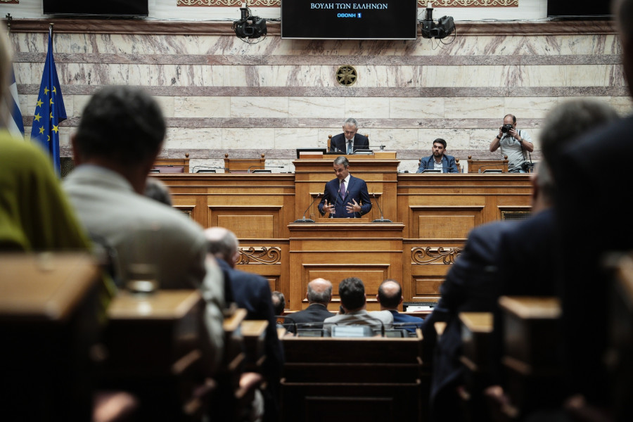 Μητσοτάκης Κοινοβουλευτική ομάδα 
