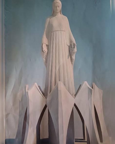 Πολωνία ; Παναγία ; άγαλμα