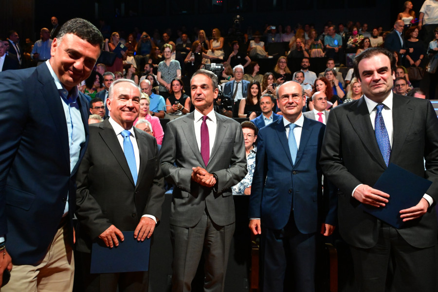 [388535] Ο ΠΡΩΘΥΠΟΥΡΓΟΣ ΚΥΡΙΑΚΟΣ ΜΗΤΣΟΤΑΚΗΣ ΣΤΗΝ ΕΚΔΗΛΩΣΗ ΤΟΥ ΥΠ. ΕΘΝΙΚΗΣ ΟΙΚΟΝΟΜΙΑΣ ΚΑΙ ΟΙΚΟΝΟΜΙΚΩΝ ΓΙΑ ΤΗΝ ΠΑΡΟΥΣΙΑΣΗ ΤΟΥ ΕΘΝΙΚΟΥ ΠΡΟΓΡΑΜΜΑΤΟΣ ΑΝΑΠΤΥΞΗΣ 2026-2030  (ΤΑΤΙΑΝΑ ΜΠΟΛΑΡΗ / EUROKINISSI)