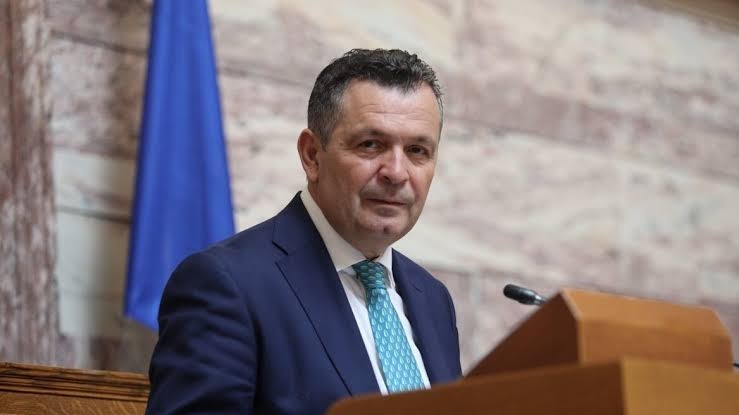  Ο Χρήστος Μπουκώρος