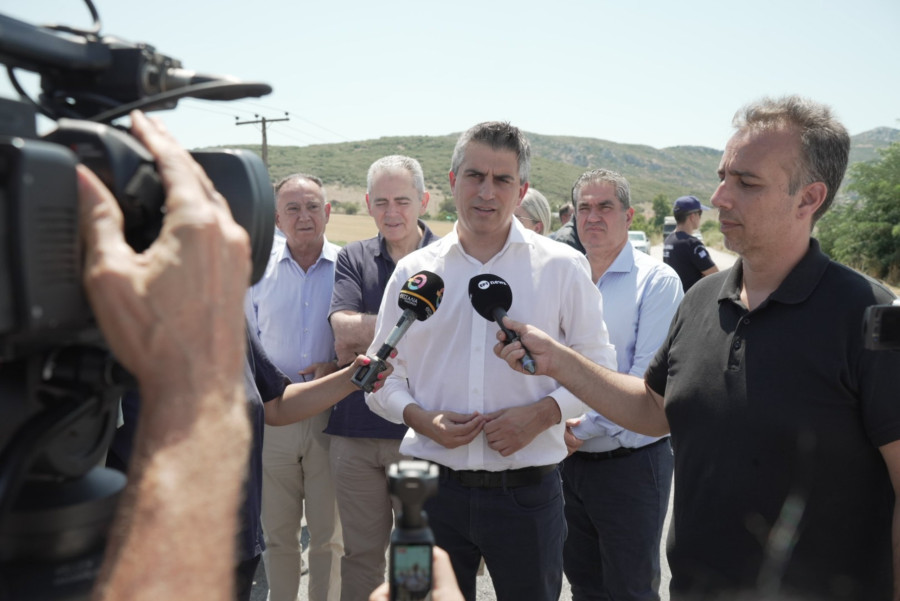 ΕΓΚΑΙΝΙΑ ΤΗΣ ΝΕΑΣ ΓΕΦΥΡΑΣ ΑΛΜΩΠΟΥ ΚΑΙ ΑΥΤΟΨΙΑ ΣΕ ΕΡΓΑ ΣΤΑ ΦΑΡΣΑΛΑ ΚΑΙ ΣΤΟΝ ΔΟΜΟΚΟ  (ΓΡΑΦΕΙΟ ΤΥΠΟΥ ΥΠΟΥΡΓΕΙΟΥ ΥΠΟΔΟΜΩΝ ΚΑΙ ΜΕΤΑΦΟΡΩΝ/EUROKINISSI)