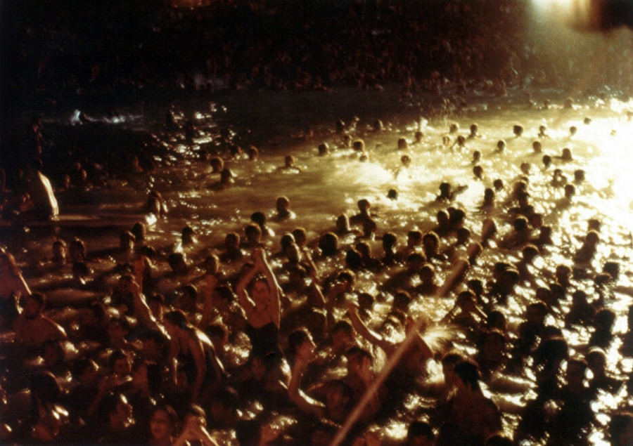 party-sth-boyliagmenh-198304-934x660-1.jpg