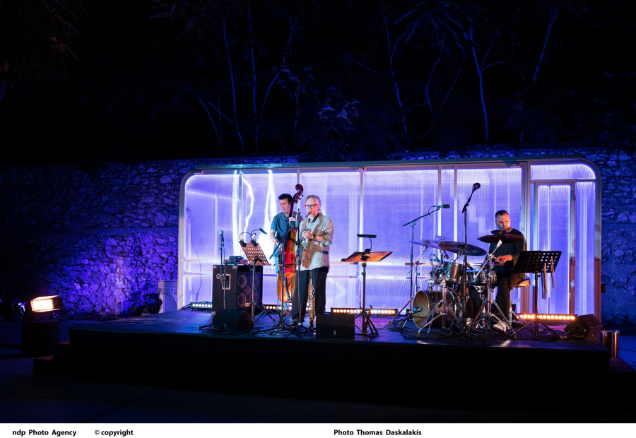 10tsakas-trio-c-thomasdaskalakis-19.jpg