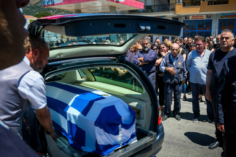 ΚΗΔΕΙΑ ΠΑΝΤΕΛΗ ΔΙΑΜΑΝΤΑΚΗ ΣΤΗΝ ΚΡΗΤΗ