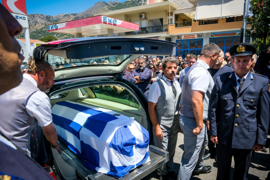 ΚΗΔΕΙΑ ΠΑΝΤΕΛΗ ΔΙΑΜΑΝΤΑΚΗ ΣΤΗΝ ΚΡΗΤΗ