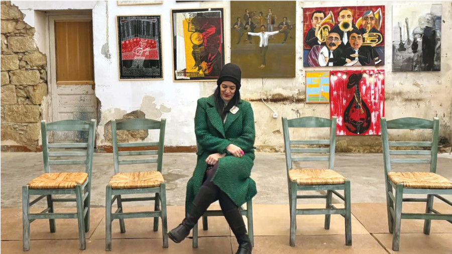 rebetiko-maxouri.jpg