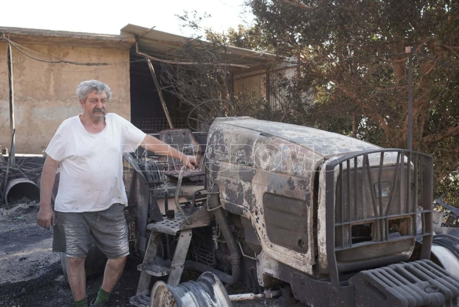 Φωτιά στο Γιαννιού: Κτηνοτροφικές μονάδες παραδόθηκαν στις φλόγες.