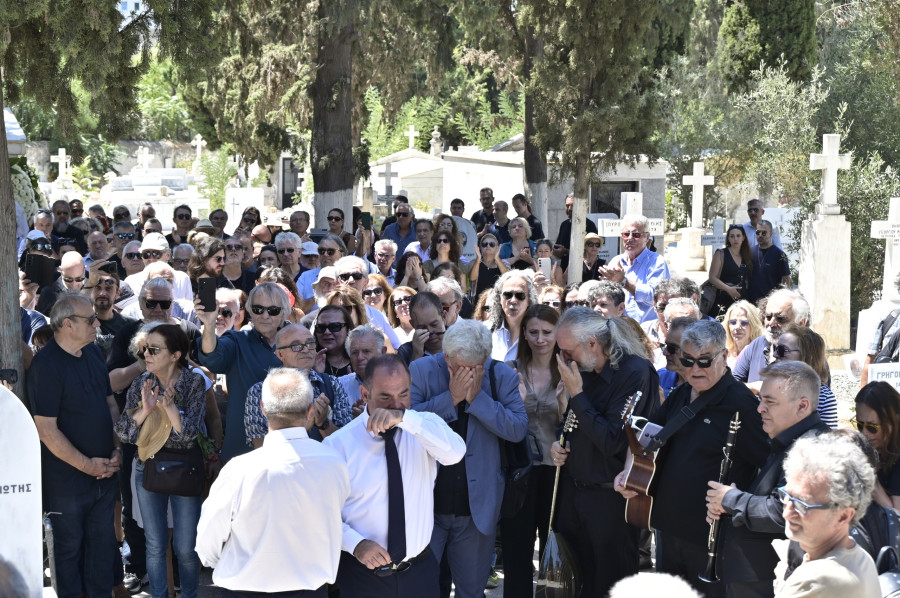 [388839] ΕΞΟΔΙΟΣ ΑΚΟΛΟΥΘΙΑ ΤΟΥ ΛΑΚΗ ΧΑΛΚΙΑ (ΜΙΧΑΛΗΣ ΠΑΠΑΝΙΚΟΛΑΟΥ / EUROKINISSI)