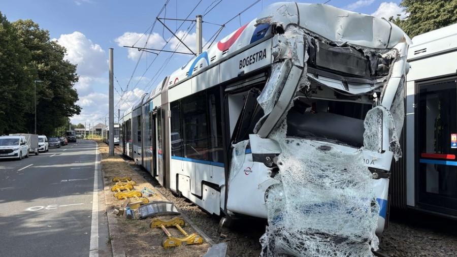 σύγκρουση τραμ