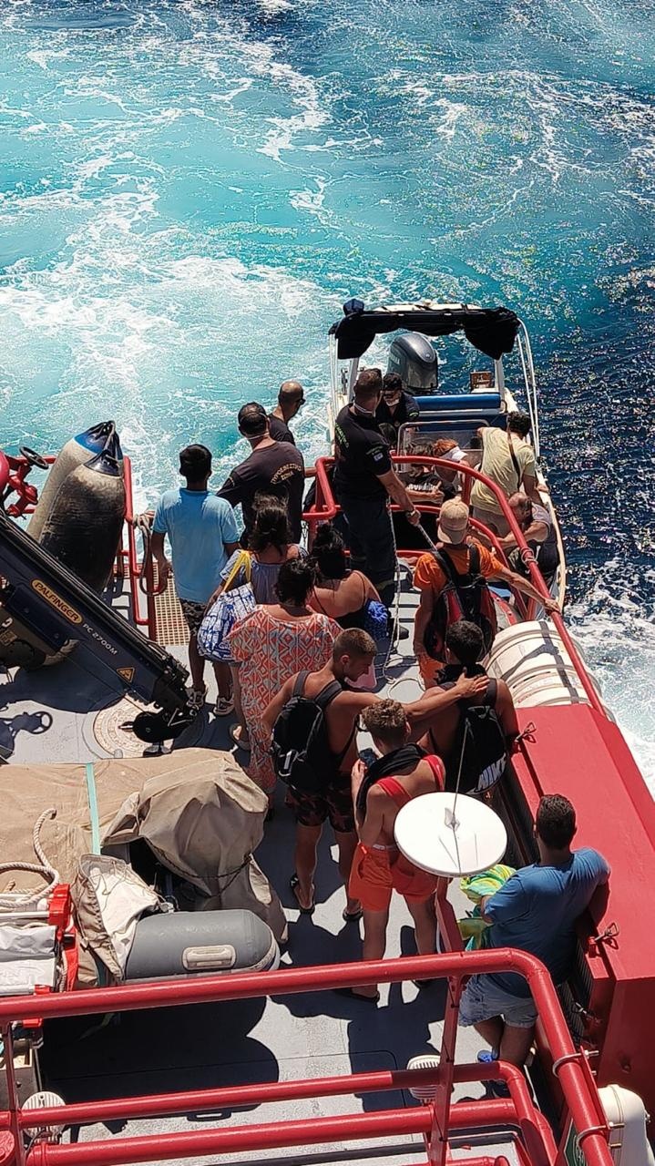 ΕΠΙΧΕΙΡΗΣΕΙΣ ΤΗΣ ΠΥΡΟΣΒΕΣΤΙΚΗΣ ΓΙΑ ΤΗ ΔΙΑΣΩΣΗ ΚΑΙ ΑΠΟΜΑΚΡΥΝΣΗ ΠΟΛΙΤΩΝ ΣΤΗΝ ΠΥΡΚΑΓΙΑ ΤΗΣ ΑΤΤΙΚΟΒΟΙΩΤΙΑΣ