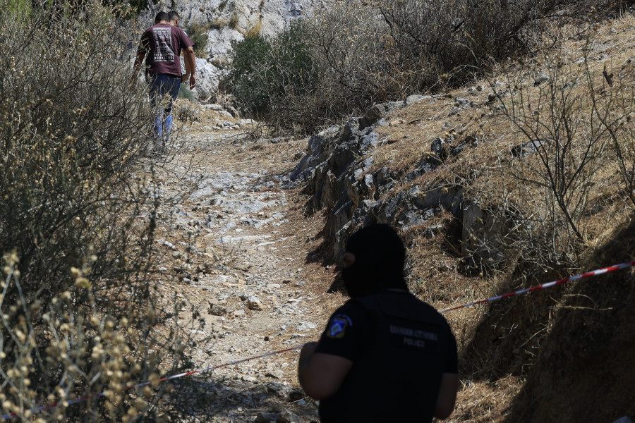 [388865] ΣΟΡΟΣ ΣΕ ΠΡΟΧΩΡΗΜΕΝΗ ΣΗΨΗ ΕΝΤΟΠΙΣΤΗΚΕ ΣΤΟΝ ΛΥΚΑΒΗΤΤΟ    (ΓΙΩΡΓΟΣ ΚΟΝΤΑΡΙΝΗΣ / EUROKINISSI)