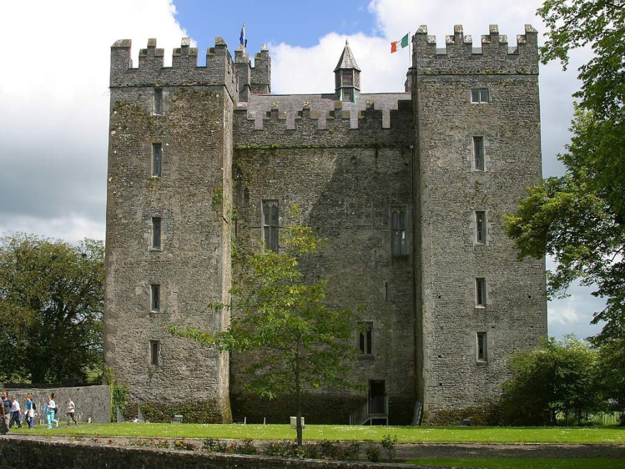 bunratty-castle-w.jpg