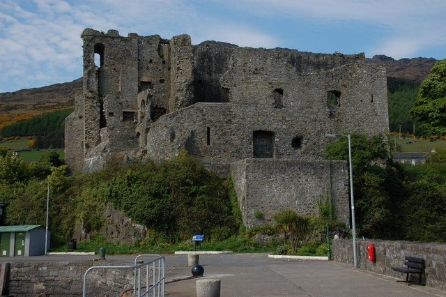 carlingford-castle-w.jpg