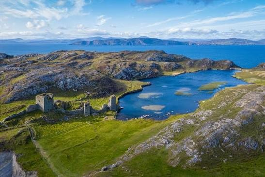 dunlough-castle-w.jpg