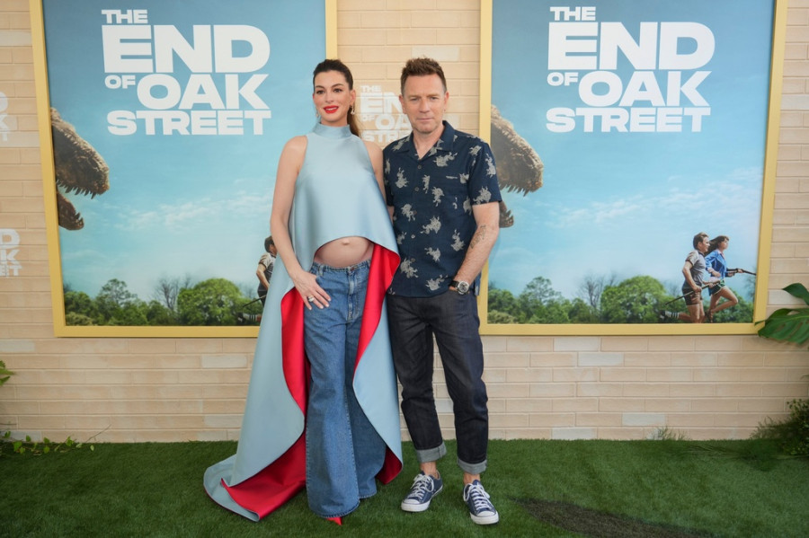 Anne Hathaway,Ewan McGregor