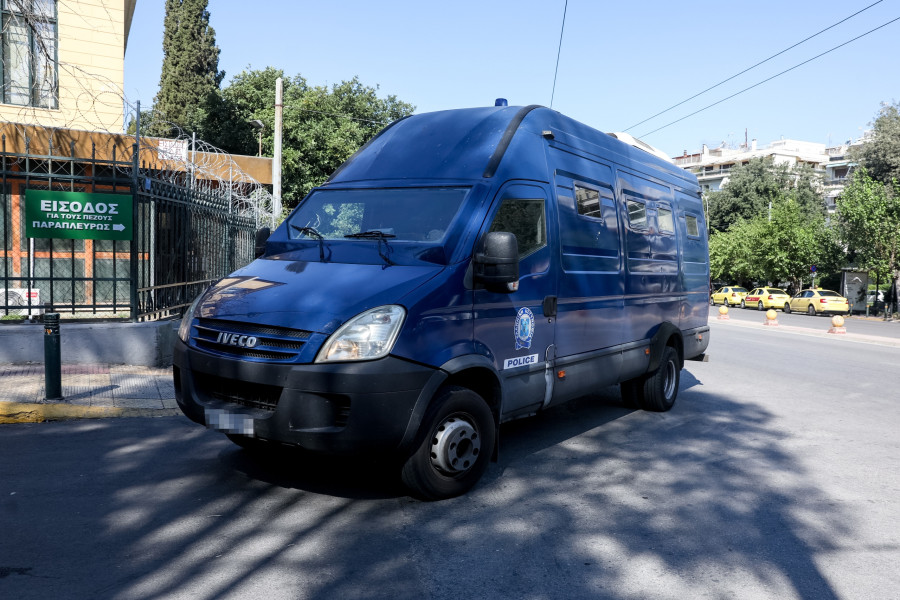 μαρφιν-46χρονη-ΓΑΔΑ-μεταγωγή