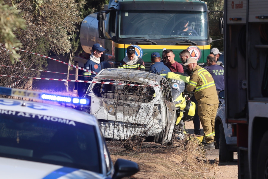 [388904] ΣΟΡΟΣ ΕΝΤΟΠΙΣΤΗΚΕ ΜΕΣΑ ΣΕ ΙΧ ΟΧΗΜΑ ΚΑΤΑ ΤΗ ΔΙΑΡΚΕΙΑ ΚΑΤΑΣΒΕΣΗΣ ΠΥΡΚΑΓΙΑΣ ΣΤΗ ΠΕΡΙΟΧΗ ΗΜΕΡΟΣ ΣΤΑ ΣΠΑΤΑ ΑΤΤΙΚΗΣ