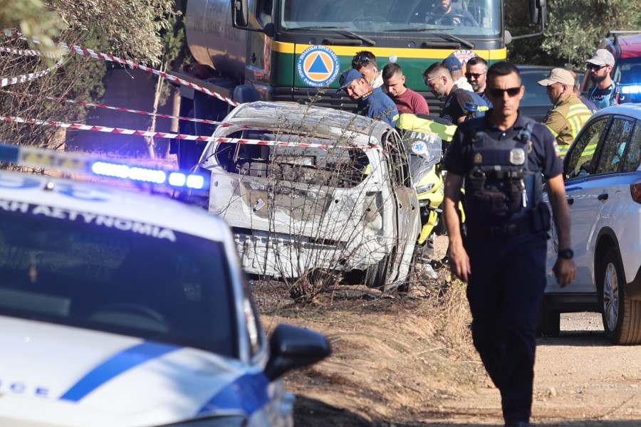 [388904] ΣΟΡΟΣ ΕΝΤΟΠΙΣΤΗΚΕ ΜΕΣΑ ΣΕ ΙΧ ΟΧΗΜΑ ΚΑΤΑ ΤΗ ΔΙΑΡΚΕΙΑ ΚΑΤΑΣΒΕΣΗΣ ΠΥΡΚΑΓΙΑΣ ΣΤΗ ΠΕΡΙΟΧΗ ΗΜΕΡΟΣ ΣΤΑ ΣΠΑΤΑ ΑΤΤΙΚΗΣ