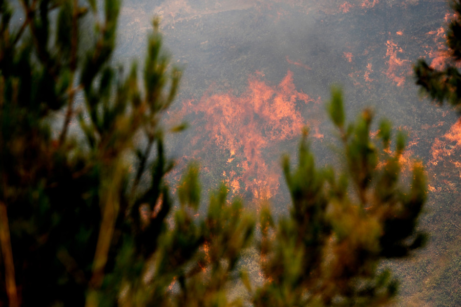 Στιγμιότυπο από κατάσβεση φωτιάς στο Λίβανο
