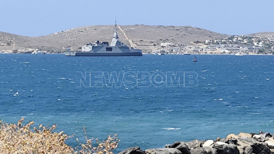 φρεγαταΚιμων Παρος