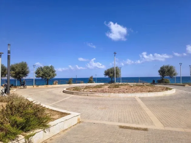 karavolas-4jpg.webp