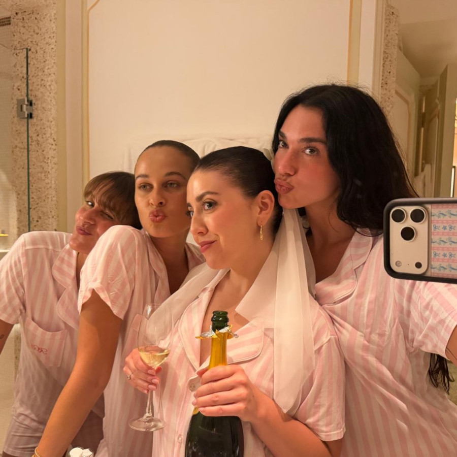 dua-lipa-2.jpg